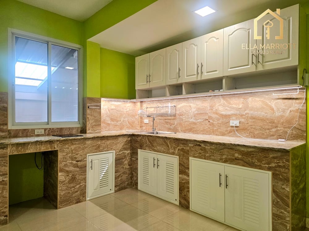 2-bedroom-villa-with-parking-for-sale-in-hua-hin-112-khao-tao-emj50 5