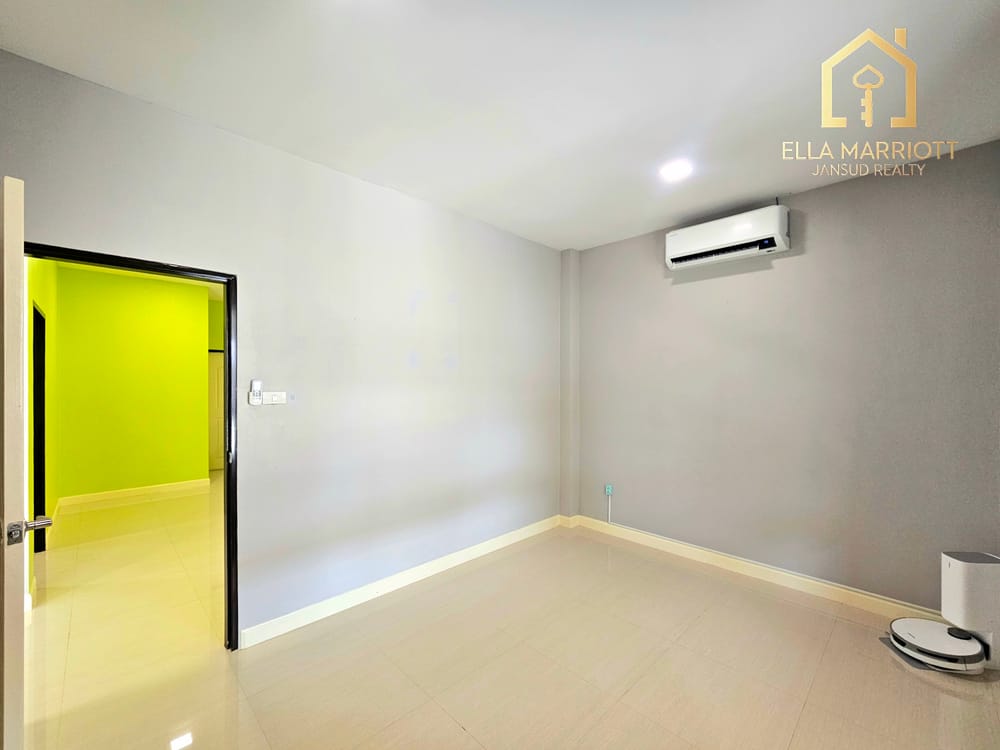 2-Bedroom Villa with Parking for Sale in Hua Hin 112 - Khao Tao 18