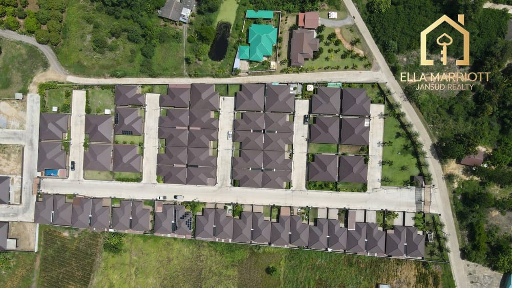 2-Bedroom Villa with Parking for Sale in Hua Hin 112 - Khao Tao 32