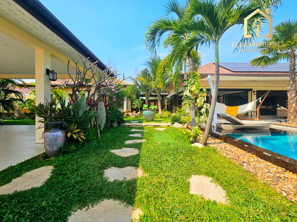 3-bedroom-villa-for-sale-in-hua-hin-west-black-mountain-golf-course-with-247-security-emj52 5