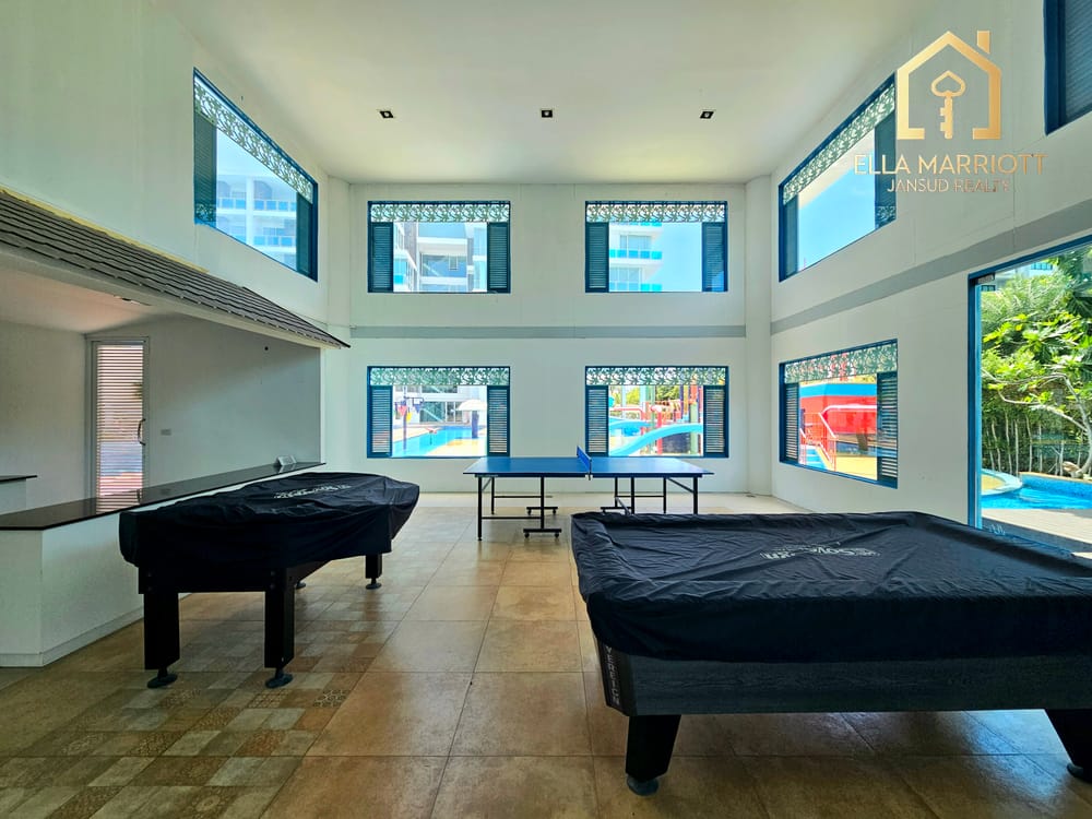 modern-2-bedroom-condo-for-sale-in-hua-hin-center-khao-takiab-with-247-security-emj63 2