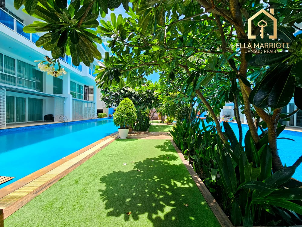 modern-2-bedroom-condo-for-sale-in-hua-hin-center-khao-takiab-with-247-security-emj63 4