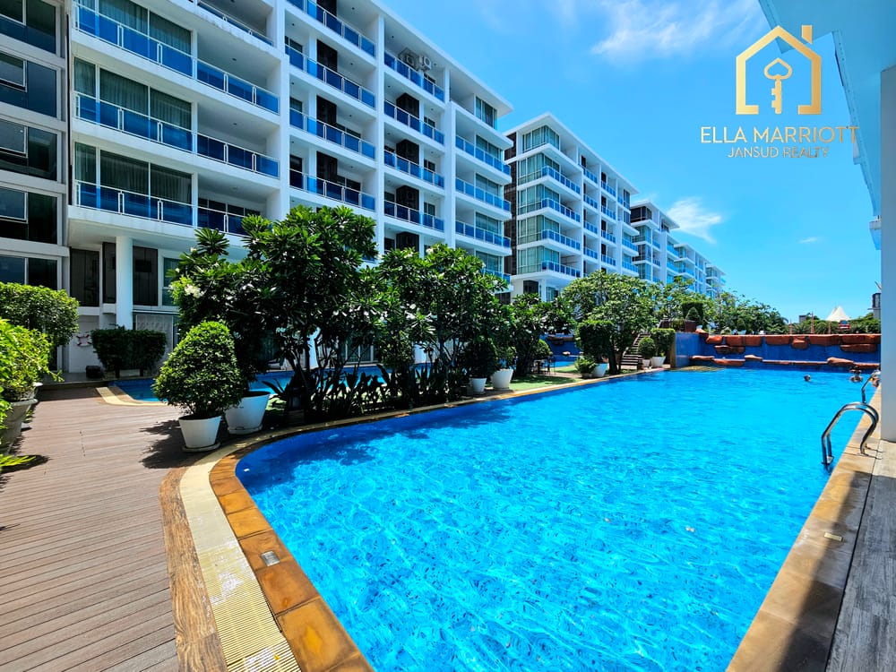 modern-2-bedroom-condo-for-sale-in-hua-hin-center-khao-takiab-with-247-security-emj63 6