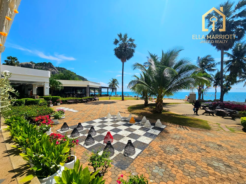 beachfront-3-bedroom-condo-for-sale-in-hua-hin-south-247-security-emj65 3
