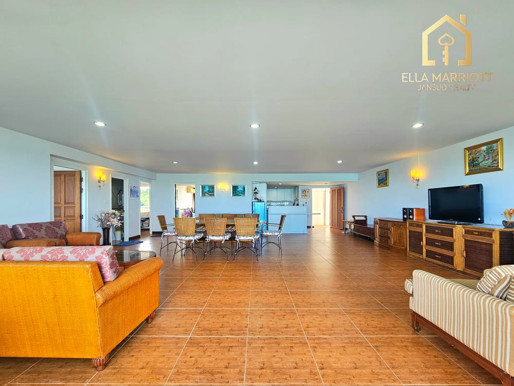 Beachfront 3-Bedroom Condo for Sale in Hua Hin South - 24/7 Security 35