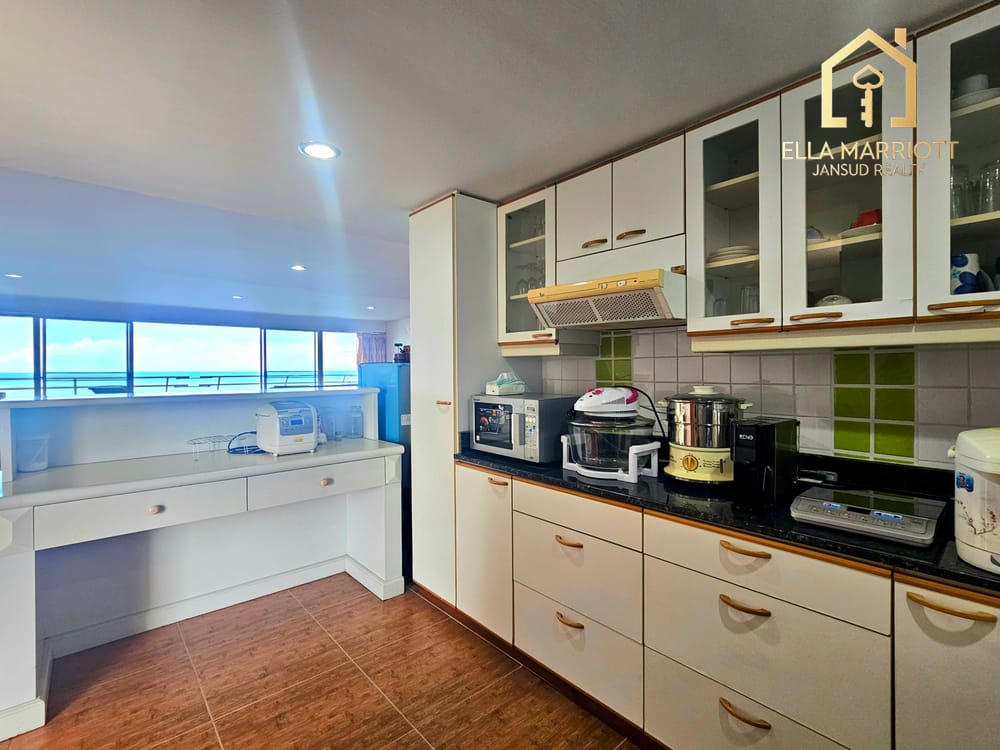 Beachfront 3-Bedroom Condo for Sale in Hua Hin South - 24/7 Security 48