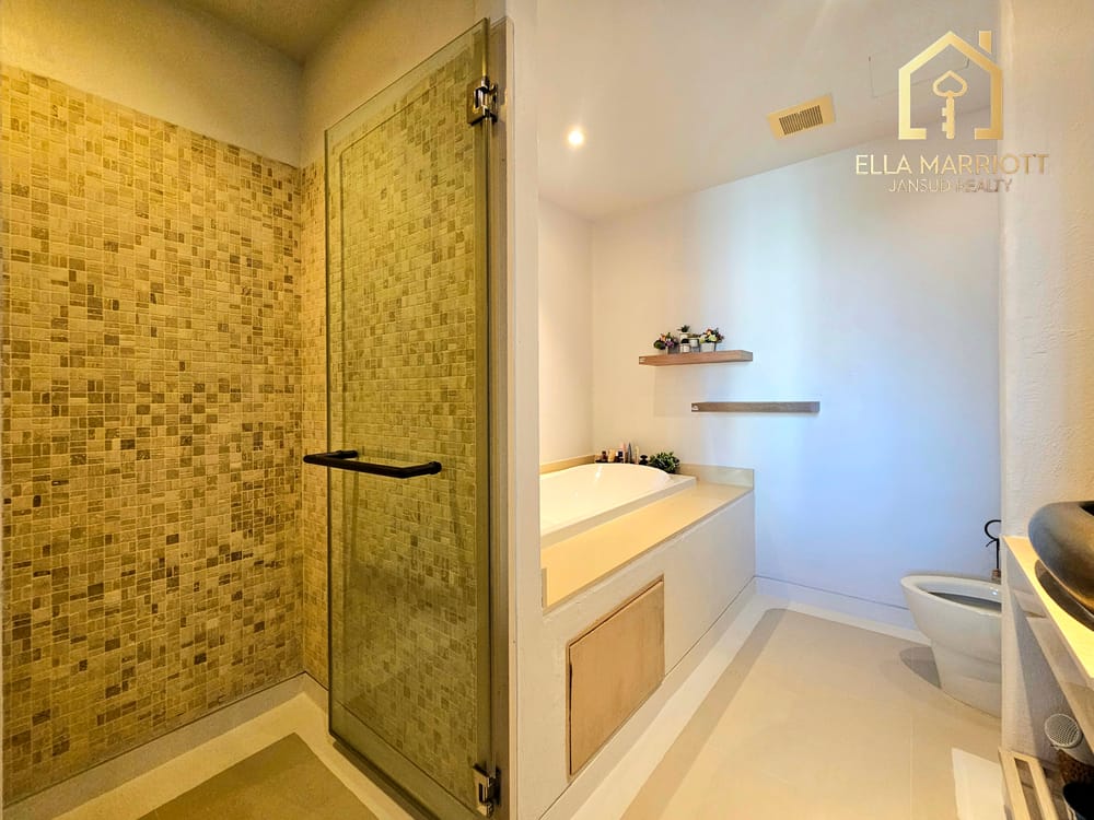 ขาย 4 ห้องนอน คอนโดวิวทะเล ใน หัวหินกลาง - เขาตะเกียบ 8