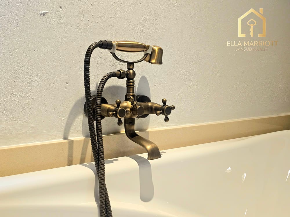 ขาย 4 ห้องนอน คอนโดวิวทะเล ใน หัวหินกลาง - เขาตะเกียบ 14