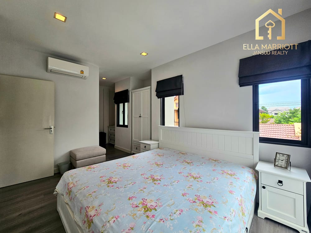 Spacious 3-Bedroom Villa for Sale in Cha Am, Hua Hin - Pet Friendly with 24/7 Security 14