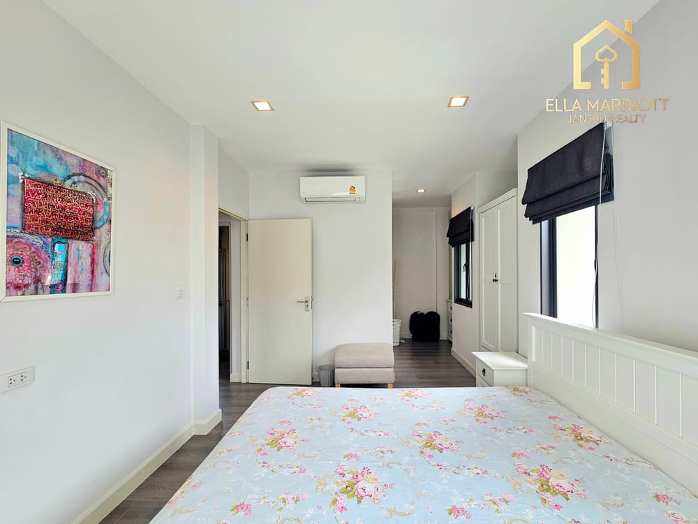 Spacious 3-Bedroom Villa for Sale in Cha Am, Hua Hin - Pet Friendly with 24/7 Security 20