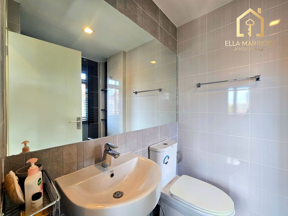 Spacious 3-Bedroom Villa for Sale in Cha Am, Hua Hin - Pet Friendly with 24/7 Security 23