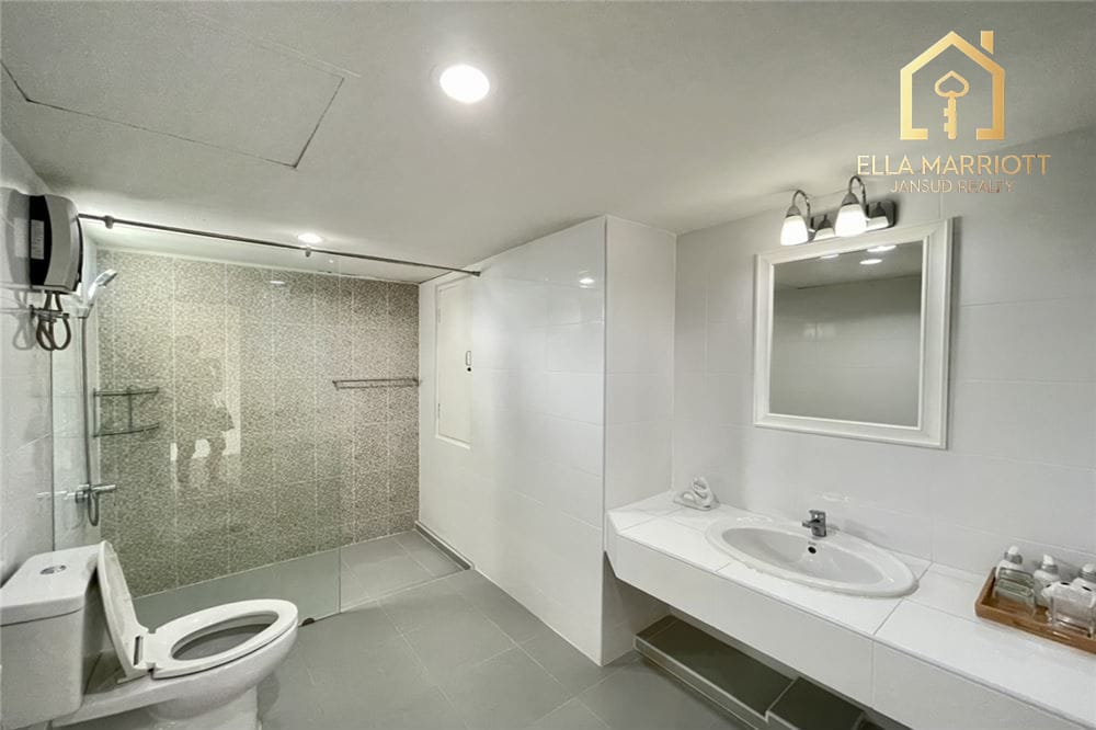 Katzenfreundliche 3-Schlafzimmer Eigentumswohnung zur Miete in Ekkamai – 240m² mit Shuttle-Service 16