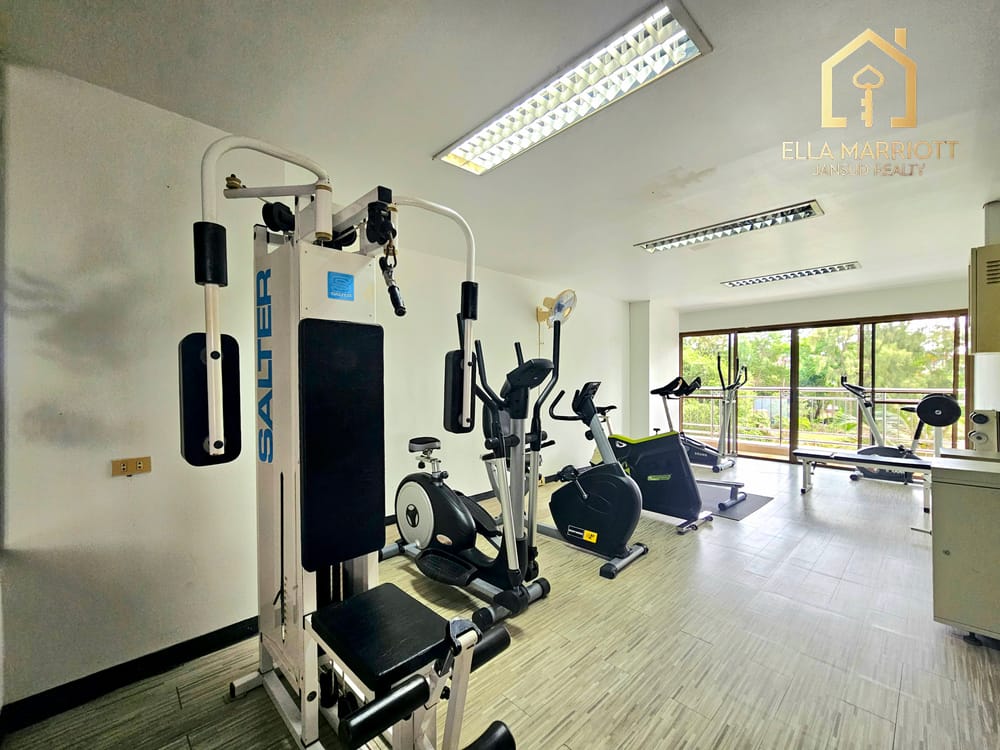 Stunning 4-Bedroom Detached House with Sea View in Palm Hills Golf Course, Hua Hin - 24/7 Security 15
