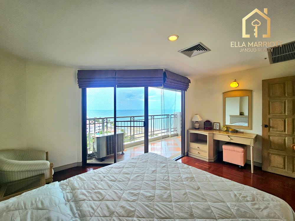 Stunning 4-Bedroom Detached House with Sea View in Palm Hills Golf Course, Hua Hin - 24/7 Security 37