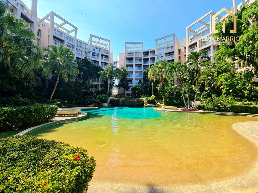 Stylish 1-Bedroom Condo for Sale in Hua Hin Center - Khao Takiab with 24/7 Security 30