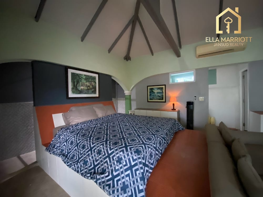 Unique Pool Villa with Separate 2-Storey Annex in Khao Tao 31