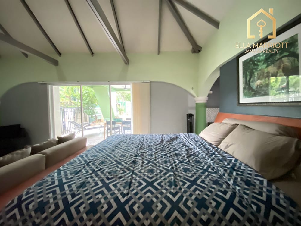 Unique Pool Villa with Separate 2-Storey Annex in Khao Tao 32