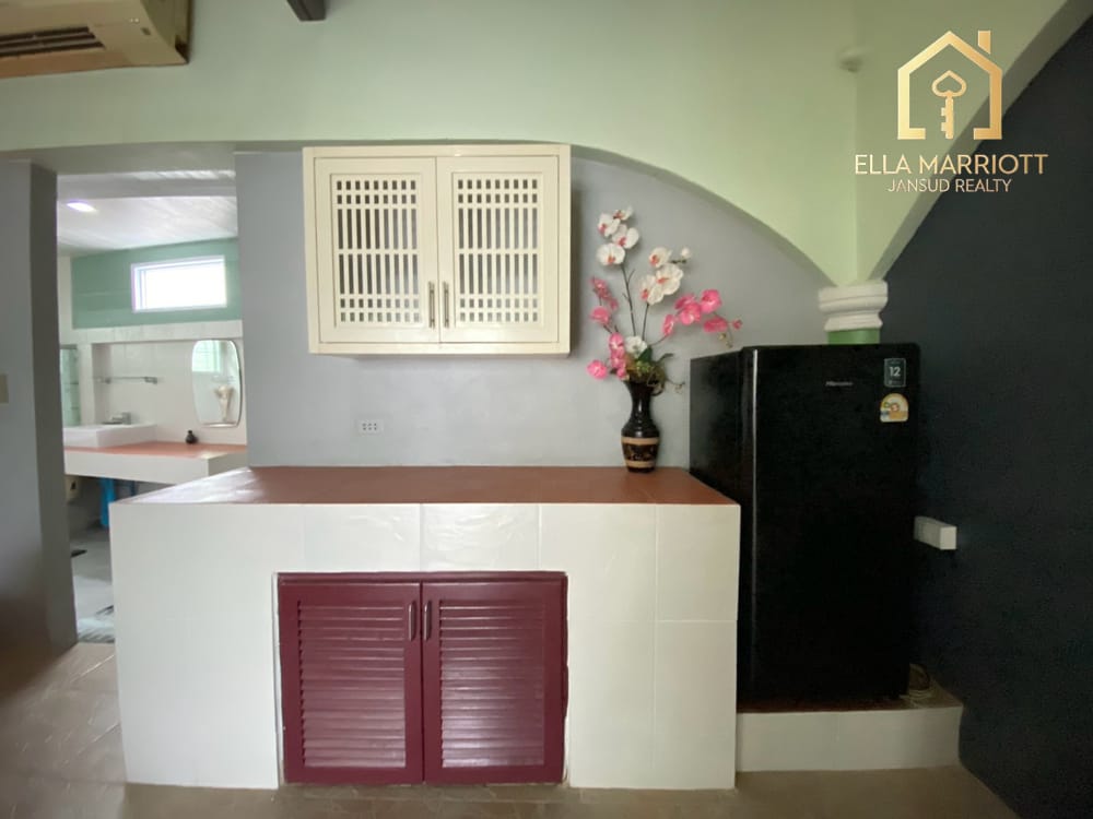Unique Pool Villa with Separate 2-Storey Annex in Khao Tao 34