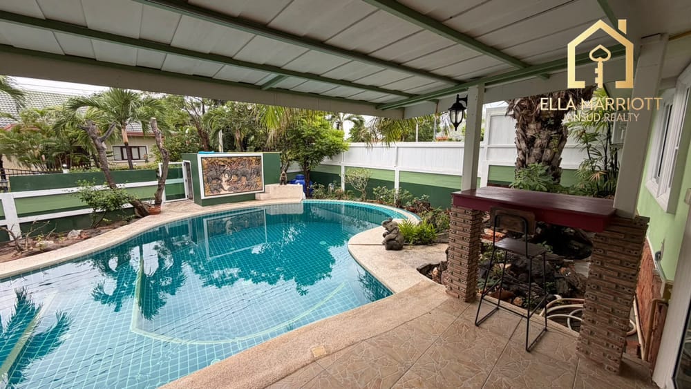Unique Pool Villa with Separate 2-Storey Annex in Khao Tao 5