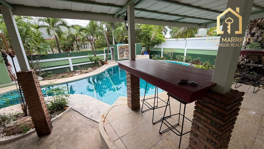 Unique Pool Villa with Separate 2-Storey Annex in Khao Tao 7