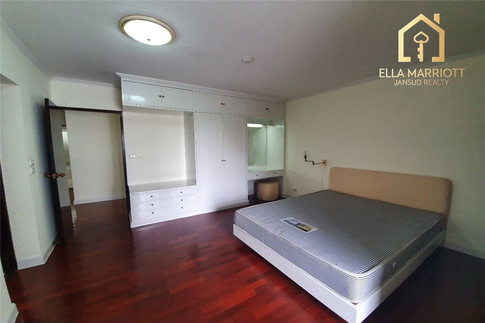 Geräumige 3-Schlafzimmer haustierfreundliche Eigentumswohnung zur Miete in Sukhumvit 39 5