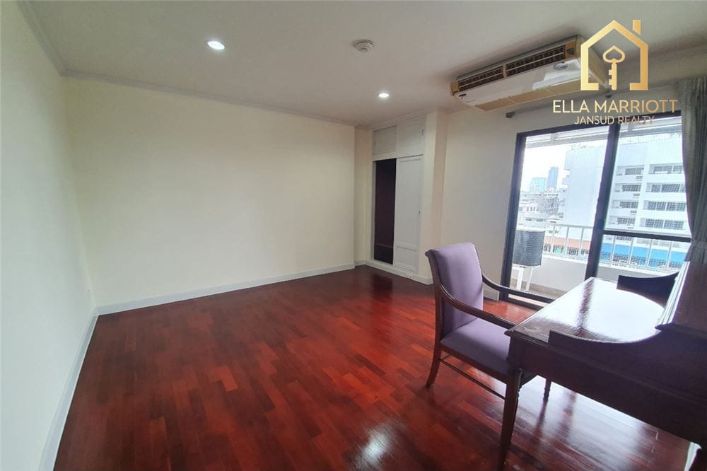 Geräumige 3-Schlafzimmer haustierfreundliche Eigentumswohnung zur Miete in Sukhumvit 39 9