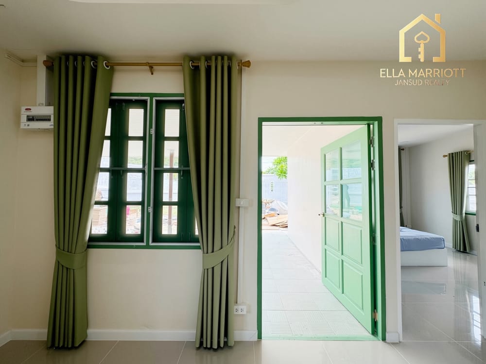 Mountain View Second-Hand House for Sale in Thap Tai 16