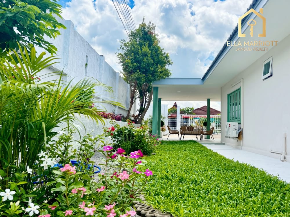 Mountain View Second-Hand House for Sale in Thap Tai 6