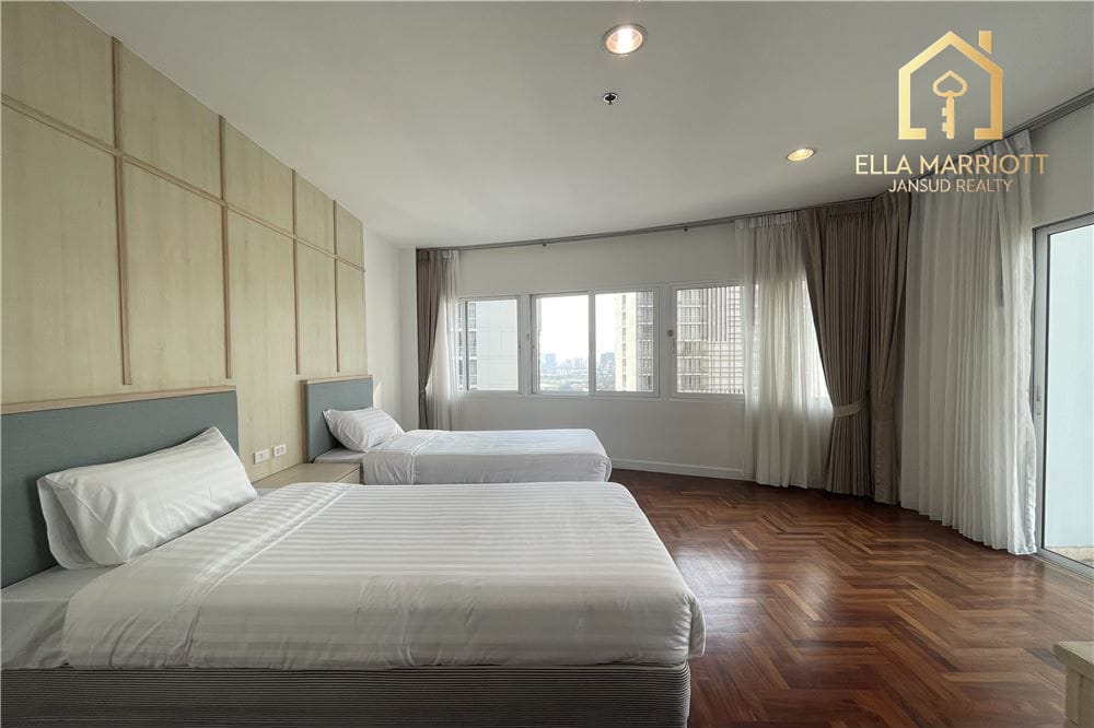 Rent 140K | 250sqm Renovated 4BR | Sukhumvit 24 | Pet-Friendly 10