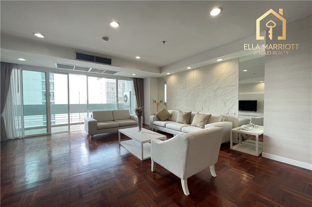 Rent 140K | 250sqm Renovated 4BR | Sukhumvit 24 | Pet-Friendly 3