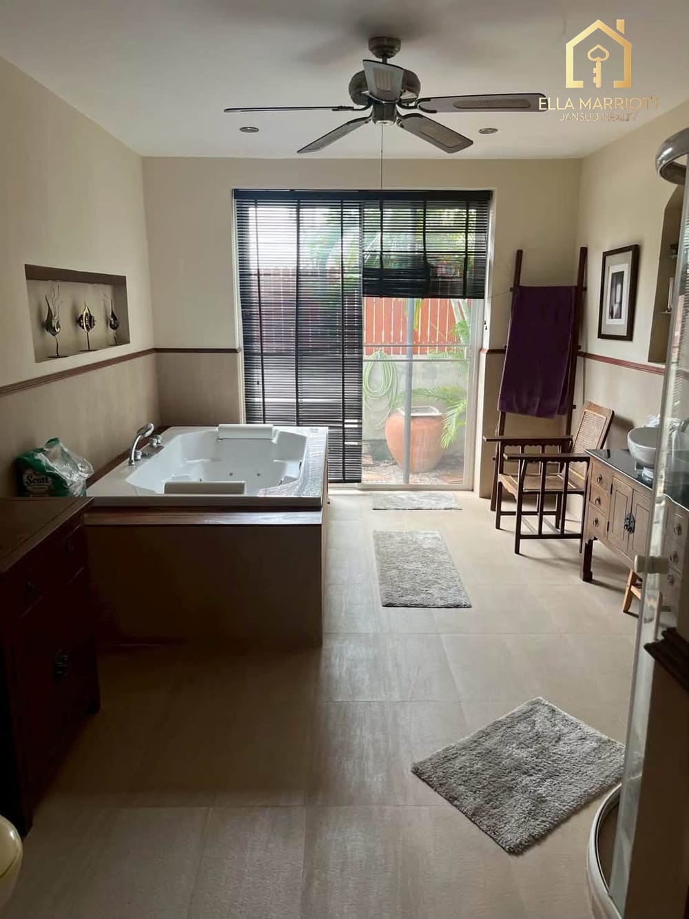 LUXURY PRIVATE POOL VILLA ON ESTATE IN CENTRAL HUA HIN 18