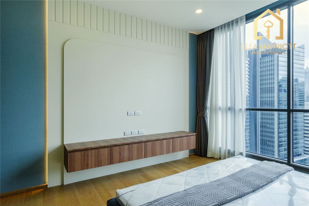 Rent 140K | Hyde Sukhumvit 13 | 180sqm 3BR | 21st Floor | 250m to BTS 13