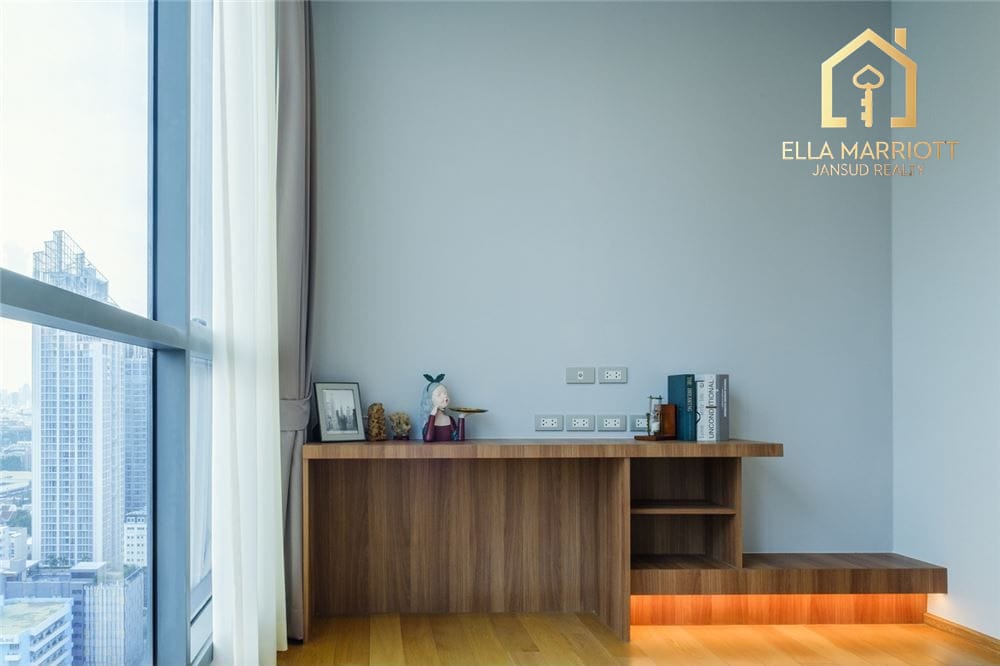 Rent 140K | Hyde Sukhumvit 13 | 180sqm 3BR | 21st Floor | 250m to BTS 16