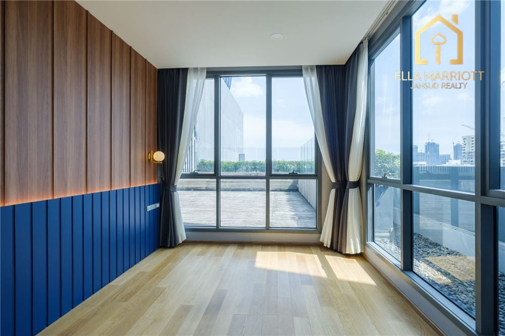Rent 140K | Hyde Sukhumvit 13 | 180sqm 3BR | 21st Floor | 250m to BTS 18