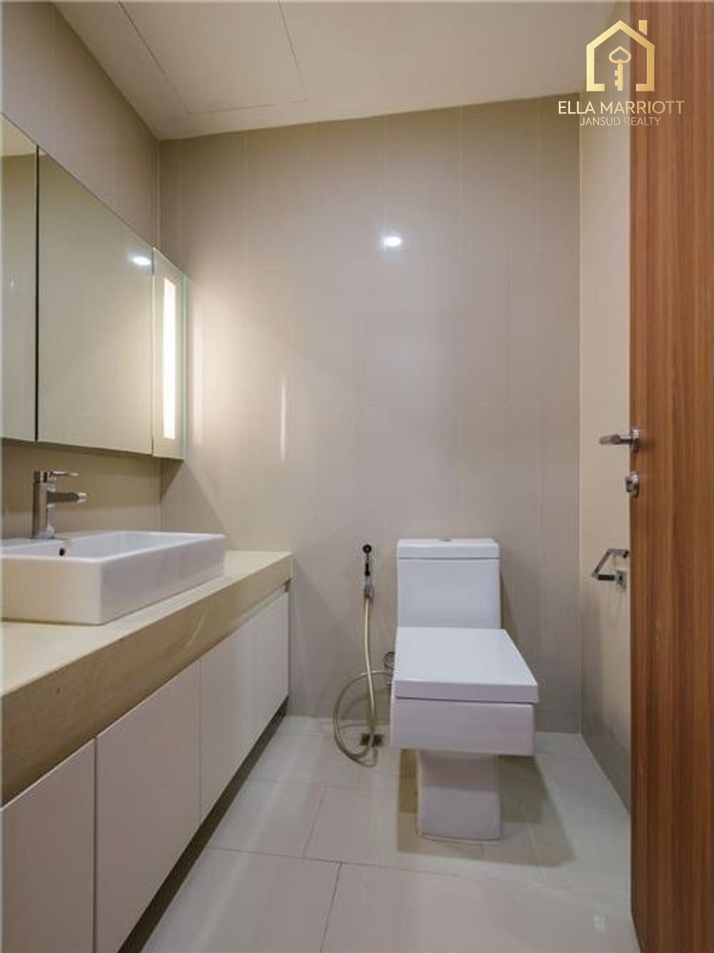 Rent 140K | Hyde Sukhumvit 13 | 180sqm 3BR | 21st Floor | 250m to BTS 21