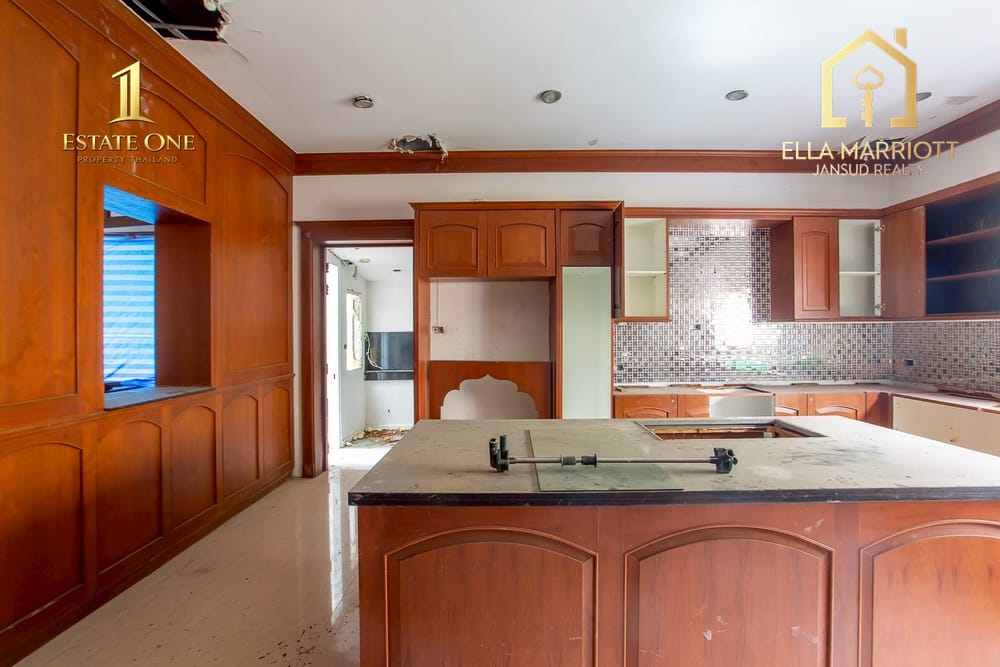 Luxury Estate Villa in Khao Tao 15