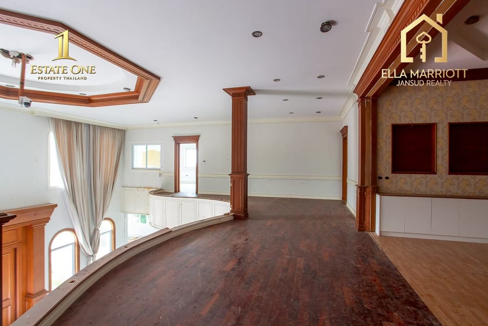 Luxury Estate Villa in Khao Tao 17