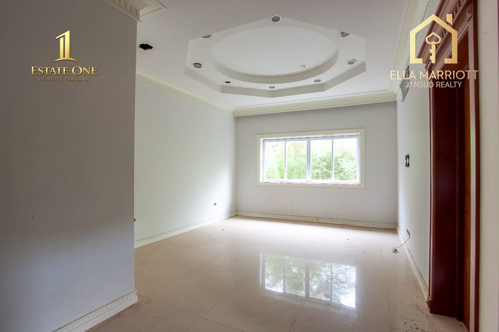 Luxury Estate Villa in Khao Tao 19