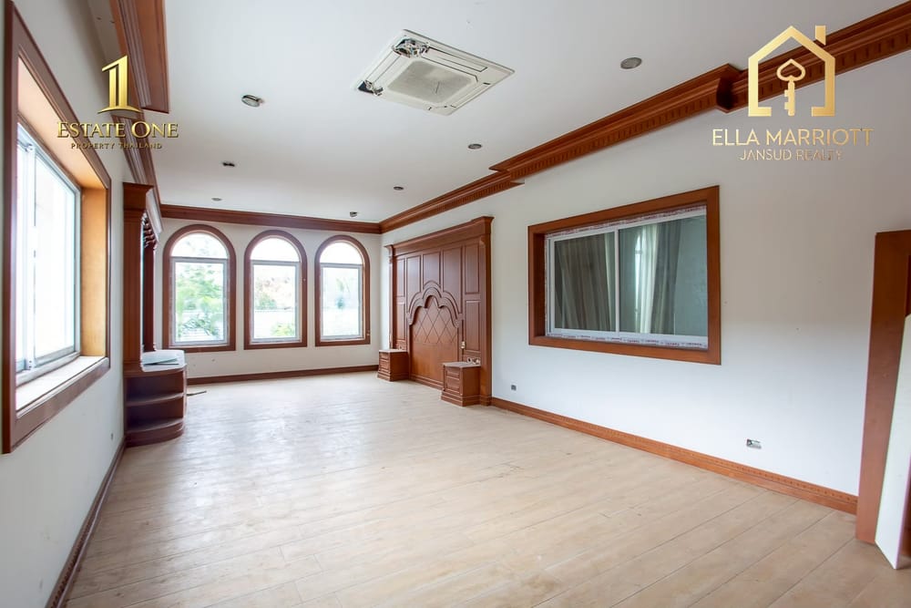 Luxury Estate Villa in Khao Tao 21