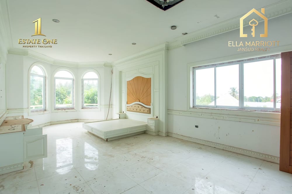 Luxury Estate Villa in Khao Tao 24