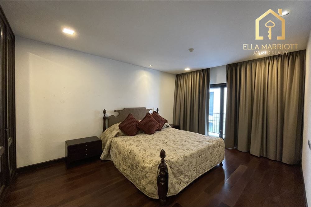 Geräumige 4-Schlafzimmer-Luxuswohnung mit tierfreundlichen Annehmlichkeiten nahe Phrom Phong 14
