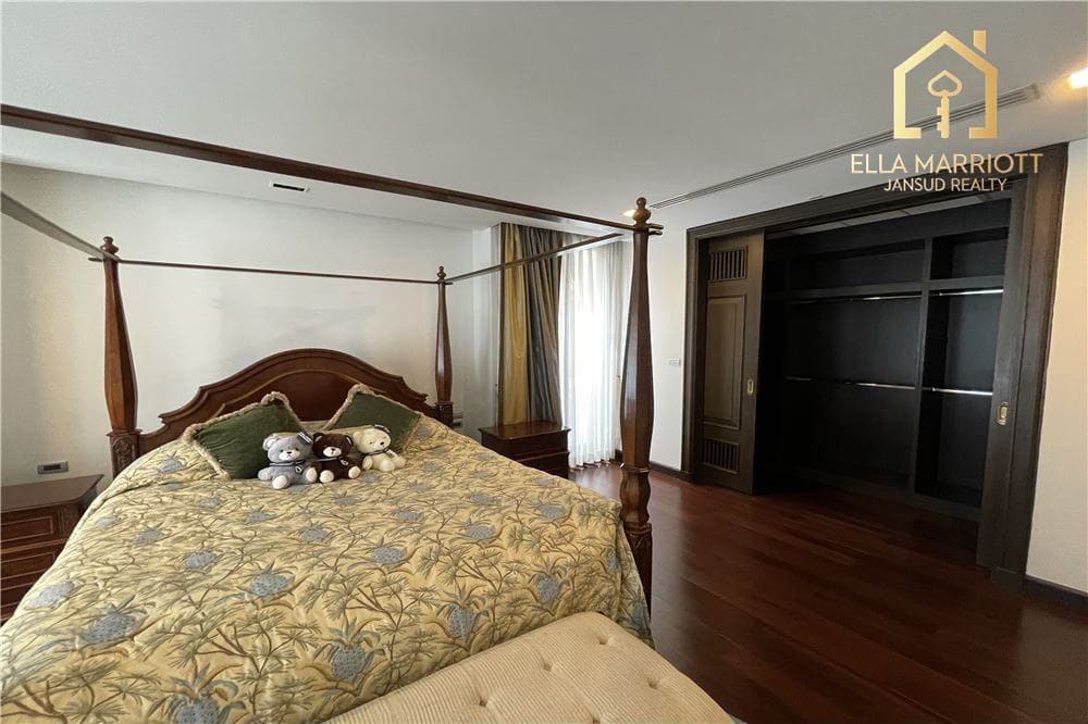 Geräumige 4-Schlafzimmer-Luxuswohnung mit tierfreundlichen Annehmlichkeiten nahe Phrom Phong 20