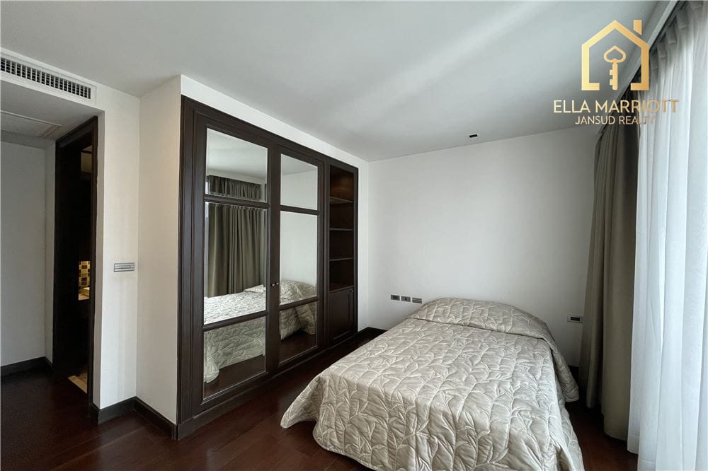 Geräumige 4-Schlafzimmer-Luxuswohnung mit tierfreundlichen Annehmlichkeiten nahe Phrom Phong 8