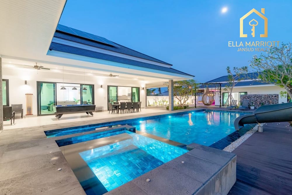 Luxury Pool Villa on Expansive at The Clouds 5