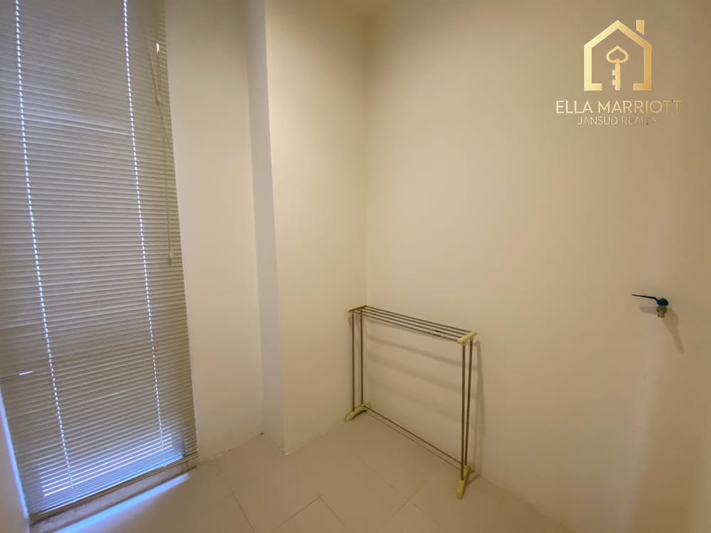 Palm Crescent Condo at Palm Hills | Modern Golf & Country Club Residence 11