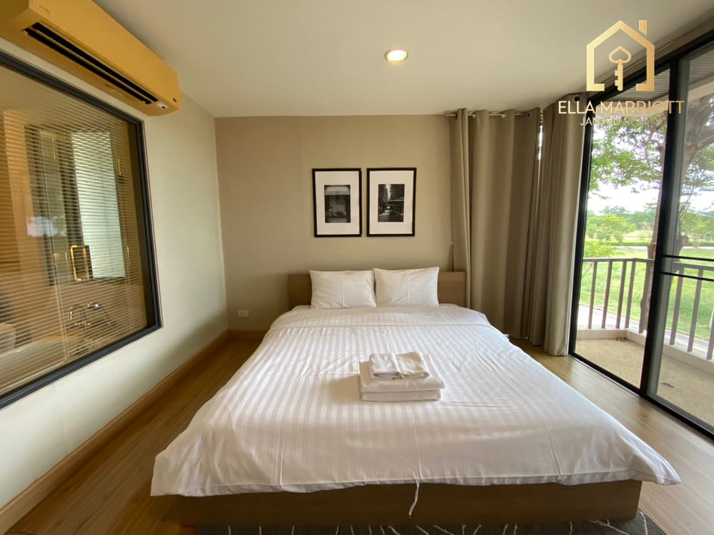 Palm Crescent Condo at Palm Hills | Modern Golf & Country Club Residence 15