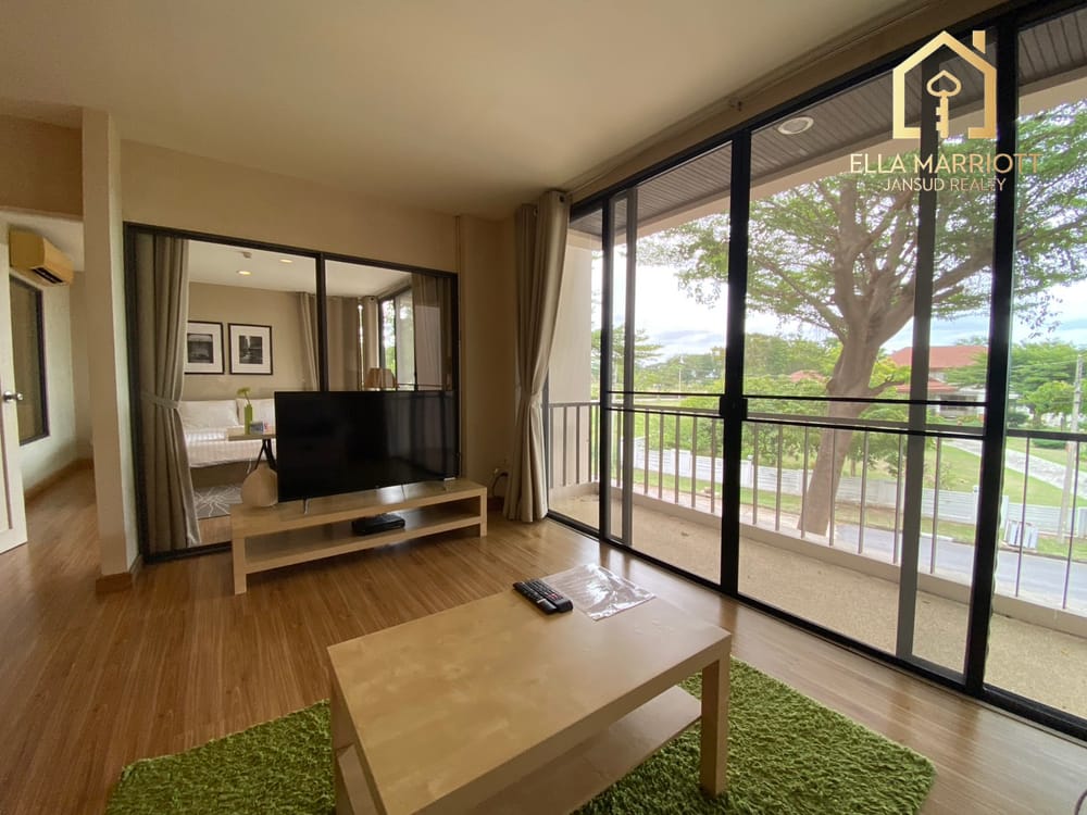 Palm Crescent Condo at Palm Hills | Modern Golf & Country Club Residence 4