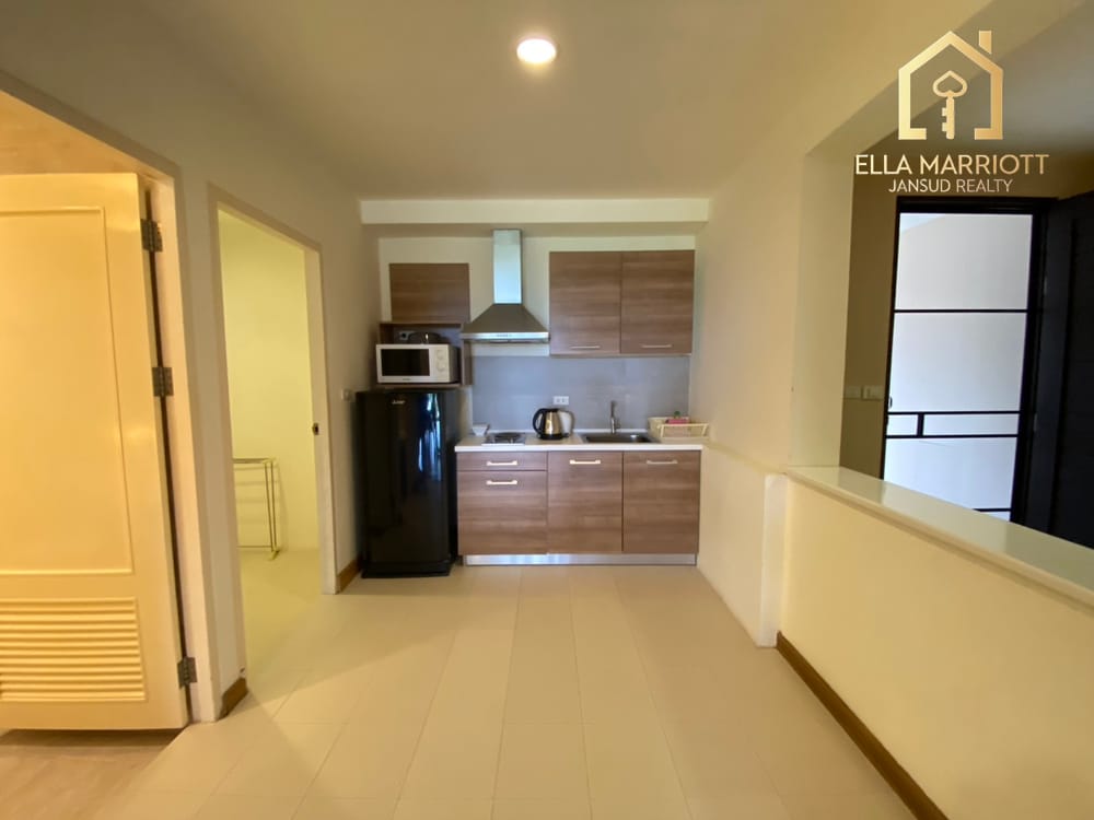 Palm Crescent Condo at Palm Hills | Modern Golf & Country Club Residence 6