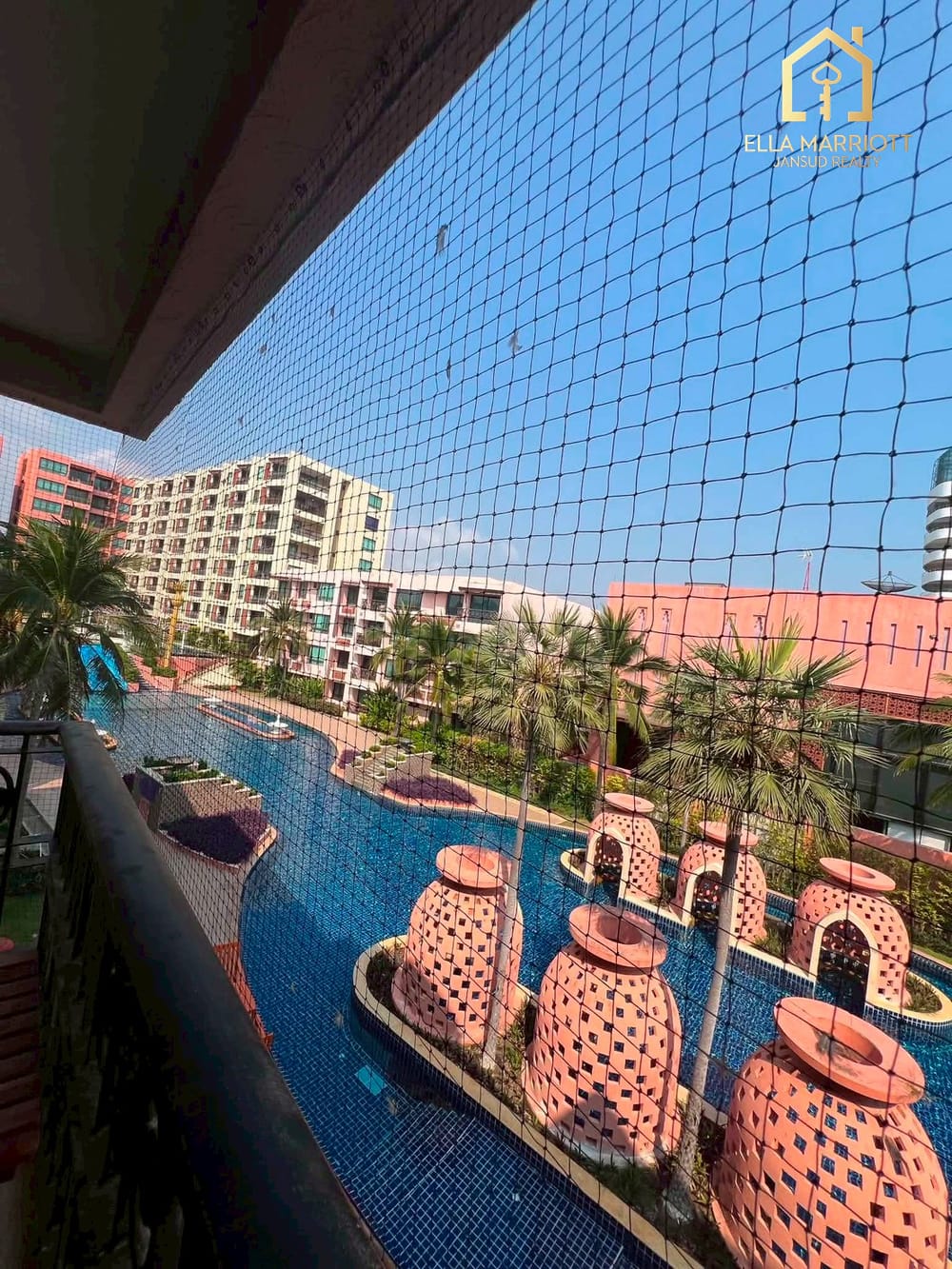 Premium Beachfront Condo  Marrakesh Hua Hin 12