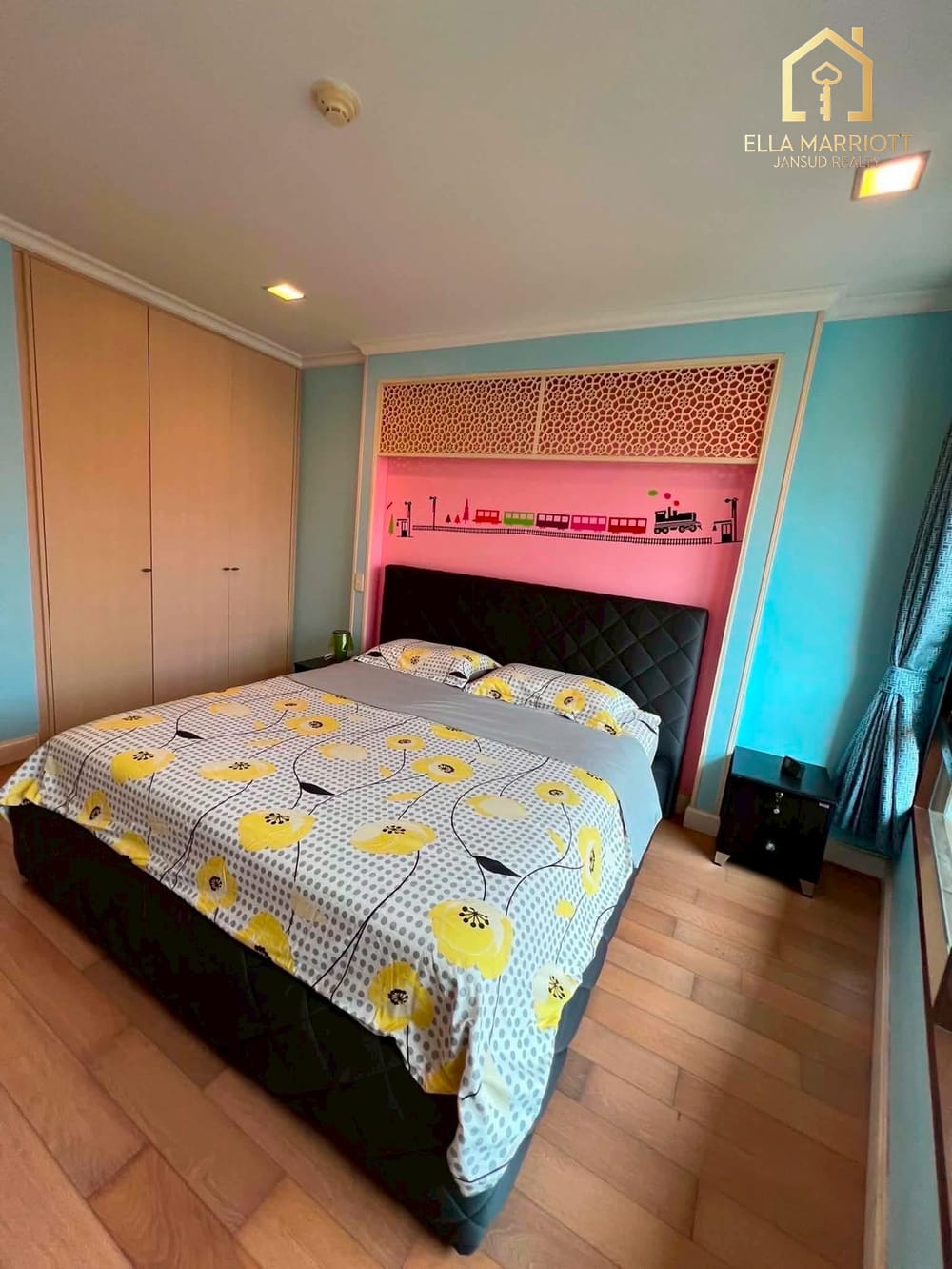 Premium Beachfront Condo  Marrakesh Hua Hin 5
